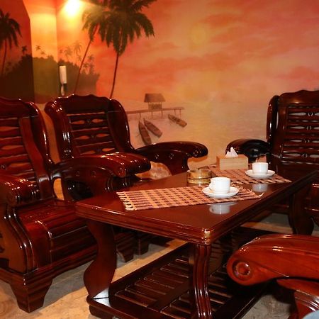Motel Acapulco 耶烈万 外观 照片