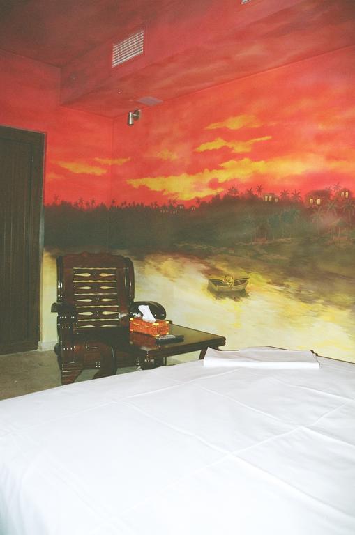 Motel Acapulco 耶烈万 外观 照片