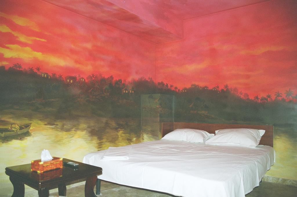 Motel Acapulco 耶烈万 外观 照片