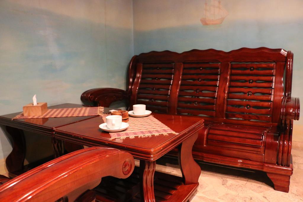 Motel Acapulco 耶烈万 外观 照片