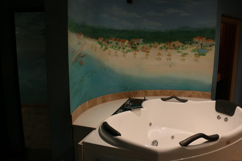 Motel Acapulco 耶烈万 外观 照片