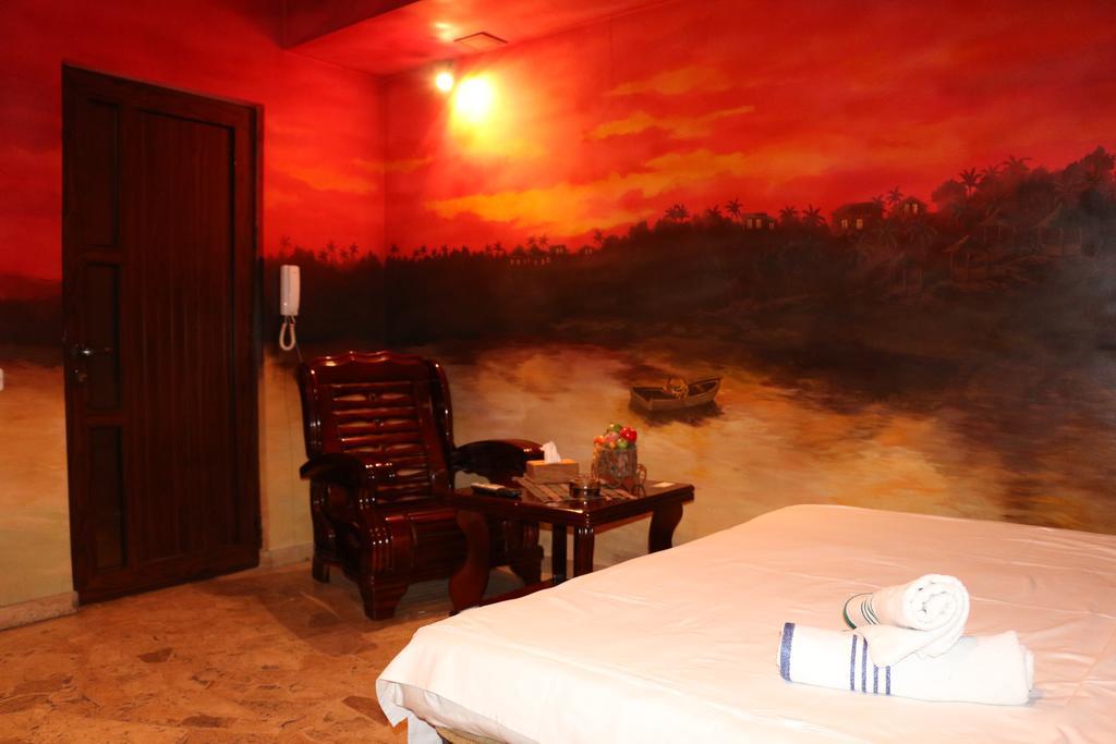 Motel Acapulco 耶烈万 外观 照片