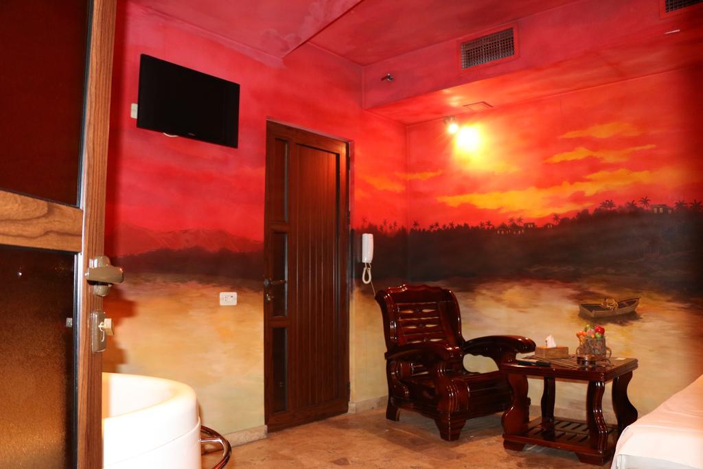 Motel Acapulco 耶烈万 外观 照片